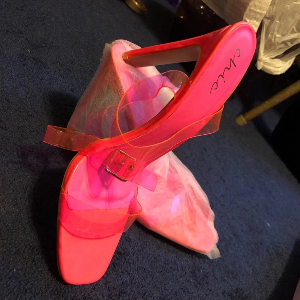 Pink heels